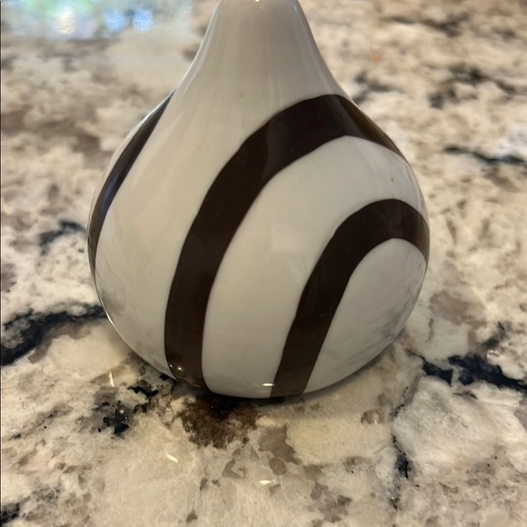 Hersheys Ceramic Hug Collectible Vintage 1993 - Picture 2 of 5